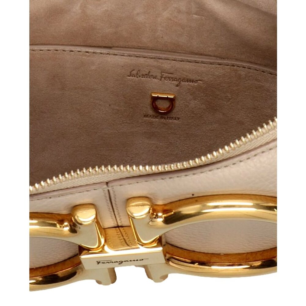 Beige Calfskin Daino Maxi Hobo Shoulder Bag - Picture 4 of 4